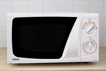 Kuchenka mikrofalowa Zanussi ZMO 19M